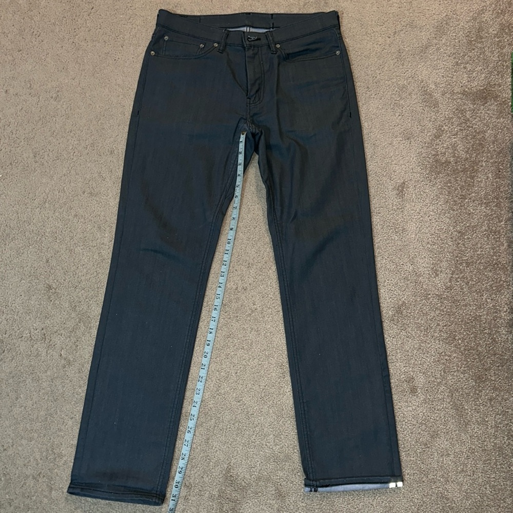 Men’s Levi’s 511 jeans size 34.
